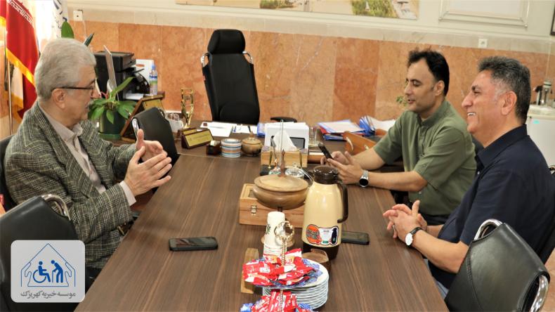 حضور مهندس اردشیر قادری نیکوکار نیک اندیش و بانی مجتمع فرهنگی ورزشی البرز در آسایشگاه خیریه کهریزک استان البرز